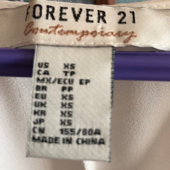 Forever 21 white sheer crop blouse - Picture 4 of 12